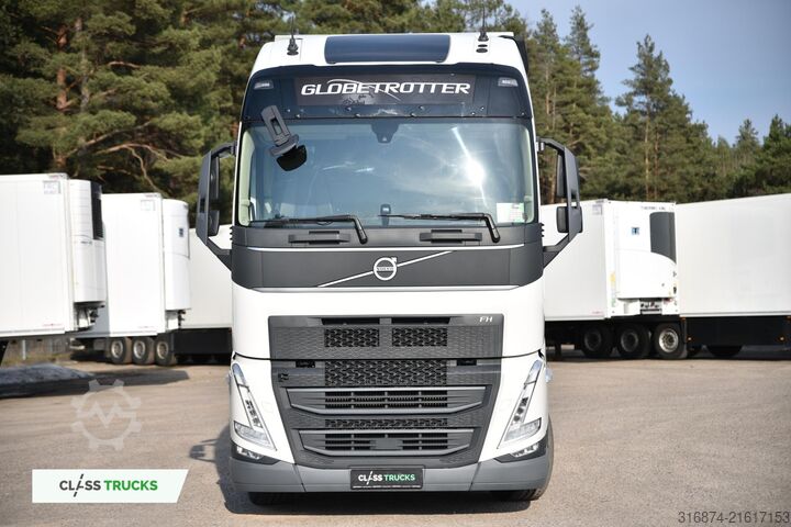 Standard tractor unit VOLVO FH 500 Globetrotter XL Varios