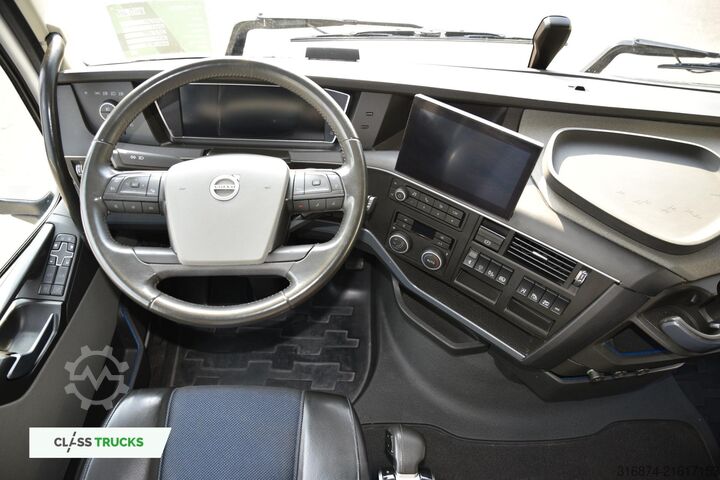 Standard tractor unit VOLVO FH 500 Globetrotter XL Varios