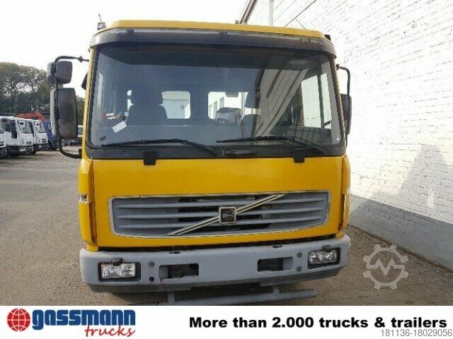 Bestelwagen autodrager Volvo FL 612 L, Abschleppwagen Hubbrille 3 to