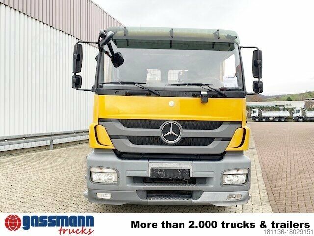 Platós teherautó Mercedes-Benz Axor 1833 L 4x2 mit Heckkran Hiab XS 133 K-2