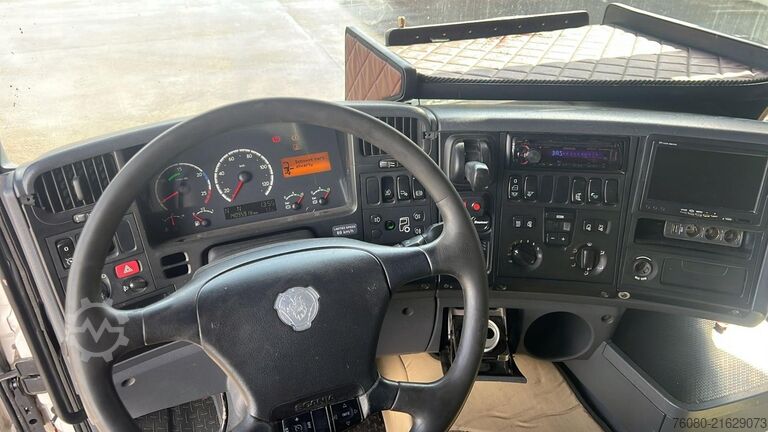 Standard tractor Scania R 420