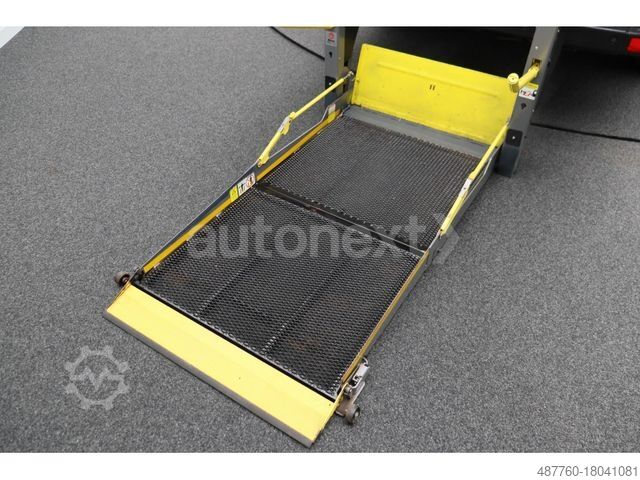 Minibus VOLKSWAGEN Crafter Kombi 35 *Rollstuhl-Lift* KAMERA 0903