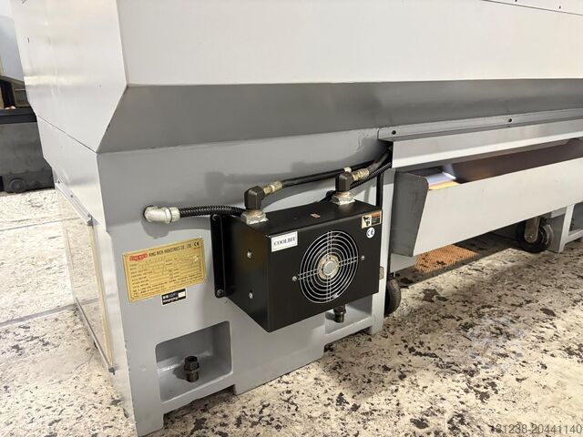 CNC drejebænk XYZ Machine Tools Proturn VL425 x 1250