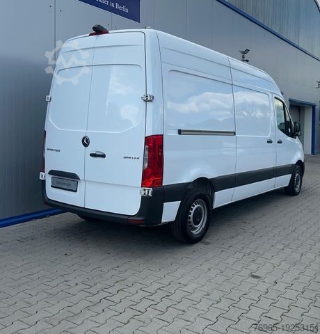 Furgão de teto alto MERCEDES-BENZ Sprinter 314 CDI 6G KLIMA NAVI MBUX KAMERA 3SITZ