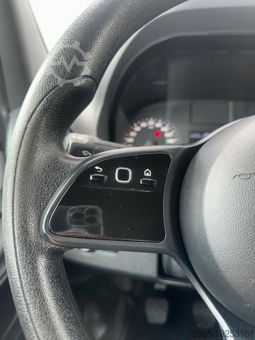 Furgão de teto alto MERCEDES-BENZ Sprinter 314 CDI 6G KLIMA NAVI MBUX KAMERA 3SITZ