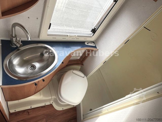 Teilintegriertes Wohnmobil RAPIDO T 741 F - Festbett - Klima - - Solar