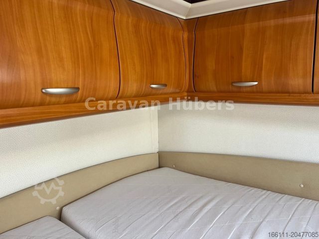 Teilintegriertes Wohnmobil HOBBY Van t 500 GFSC - Festbett - 2 x Klima - Sat/TV