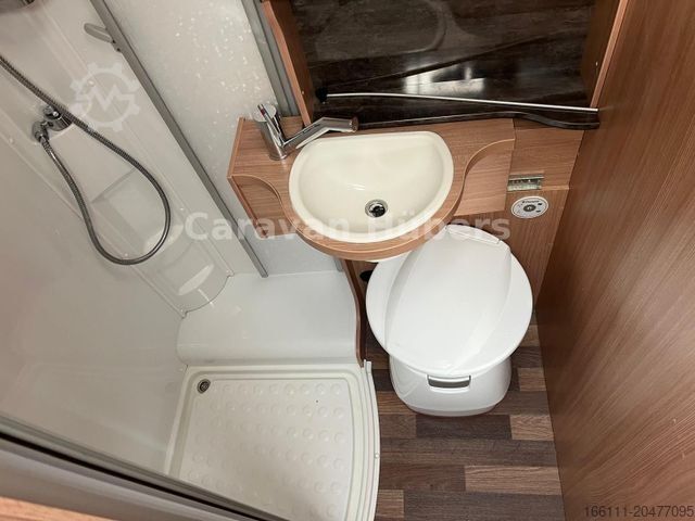 Alkoven Wohnmobil KNAUS Sky Traveller 650 DG - Festbett - Klima - Garage