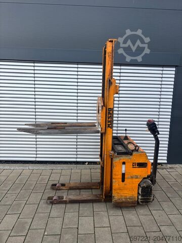 Handhubwagen OM CT 13 Hochhubwagen