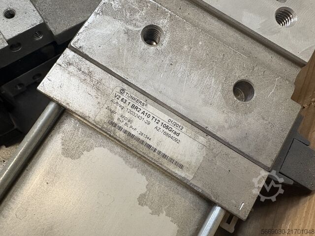 Grampo pneumático Tünkers, DE-STA-CO 