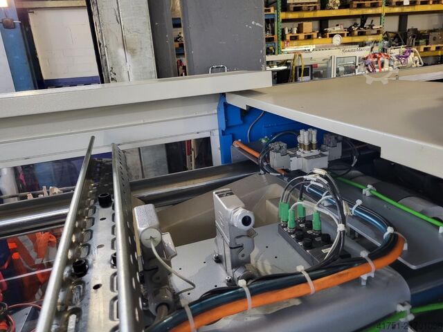 Enjeksiyon kalıplama makinesi KraussMaffei KM 160-1000 PX