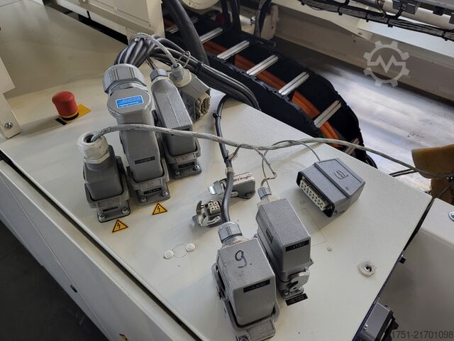 Enjeksiyon kalıplama makinesi KraussMaffei KM 160-1000 PX