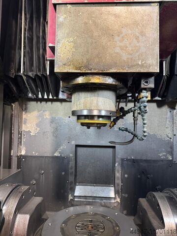 5 eksenli dikey işleme merkezi OKK VP 400