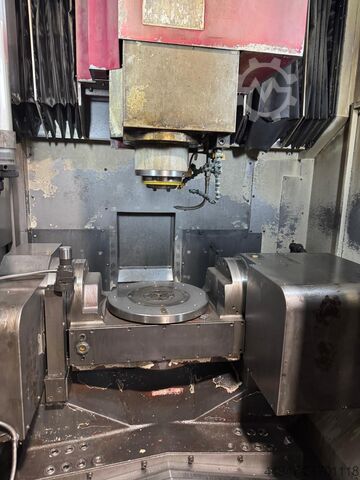 5 eksenli dikey işleme merkezi OKK VP 400