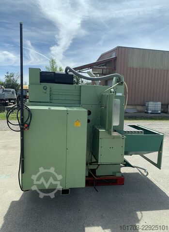 Mașină de frezat CNC universală MAHO MH 600 E2