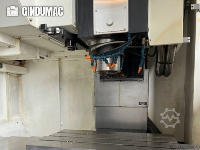 Centro de usinagem vertical YCM NXV560A