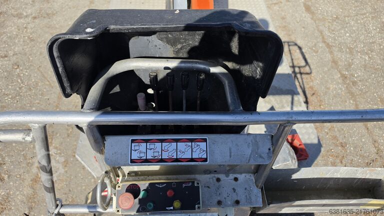 Mobil çalışma platformu Lion Lift GT18-12