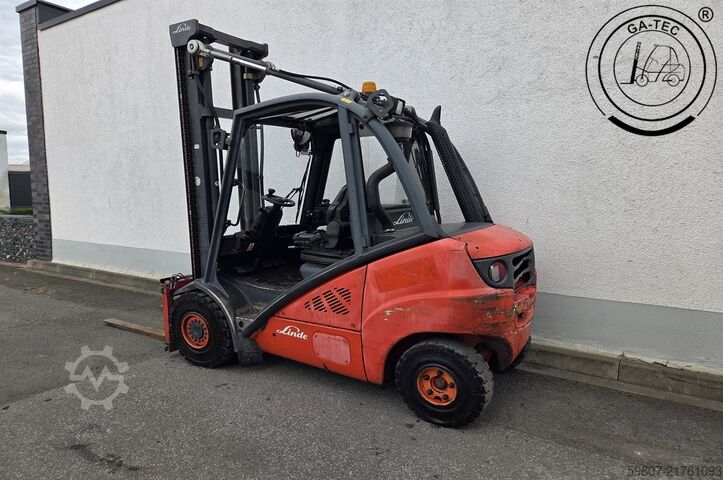 Chariot élévateur à fourche diesel Linde H30D
