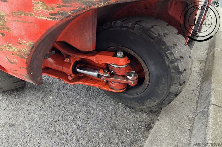 Chariot élévateur à fourche diesel Linde H30D