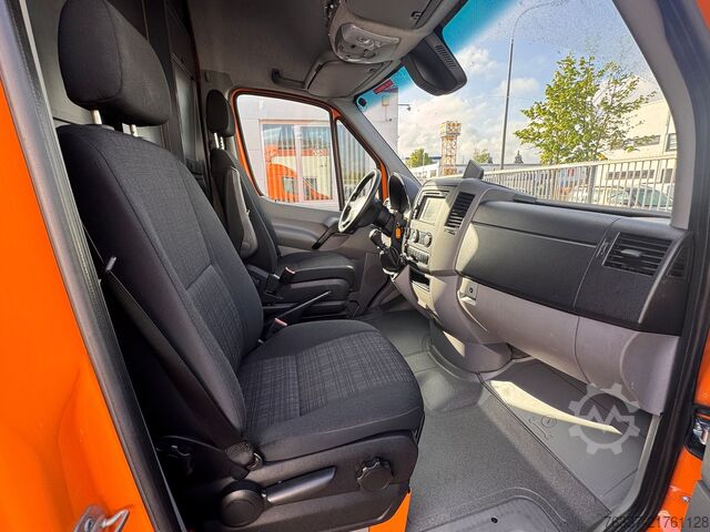 Werkplatform Mercedes-Benz Sprinter 516 Steiger France Elevateur142