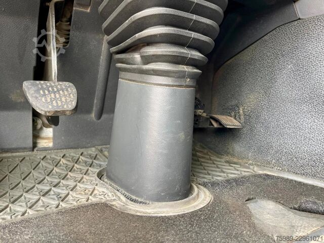 Hook arm system Mercedes-Benz Actros 2541 493099 km original,  3 pedals,