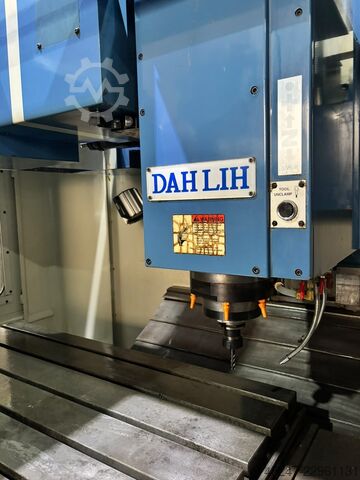 κατακόρυφο κέντρο κατεργασίας DAHLIH MCV 1020