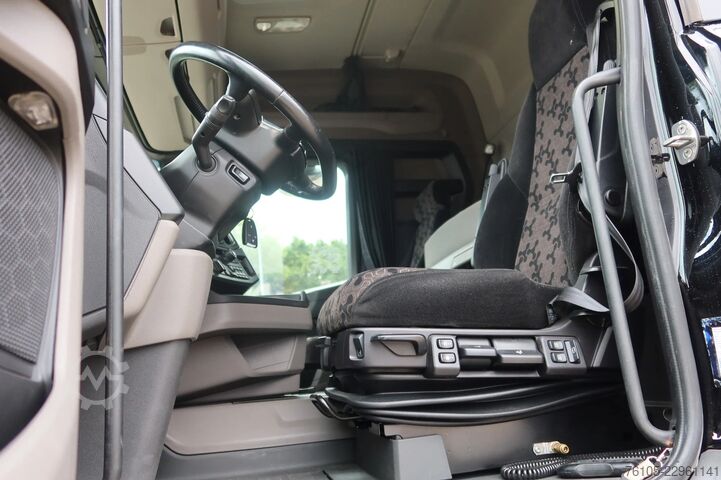 Furgon transport auto Scania R500 Oprijvrachtwagen 6x2 Black_Line Stuur_Lift_AS