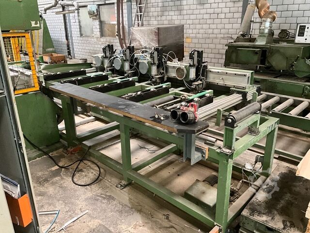 Band saw with feeding table HEMA UH900