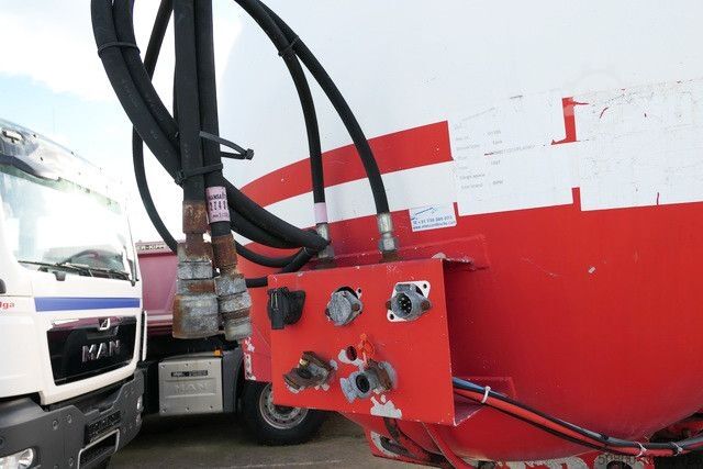 Tanker semitrailer LINDNER Lindner & Fischer, 23.550ltr., 3 Kammern, BPW