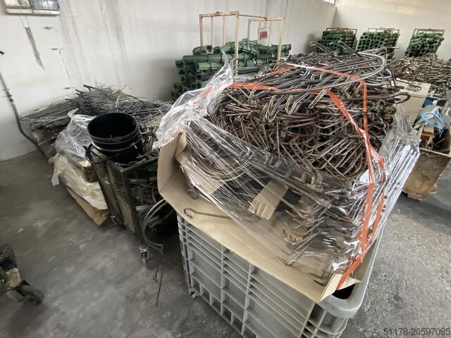 1999 CM System D8 transportni vazdušni sistem (lanac za farbanje) za manipulaciju stolica ili drugih CM System D8