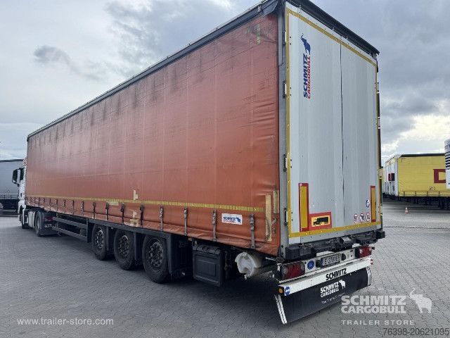Otevřený návěs s plachtou Schmitz Cargobull Curtainsider Mega