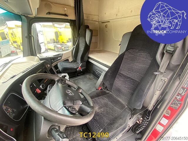 Standard-SZM Mercedes-Benz Actros 1842