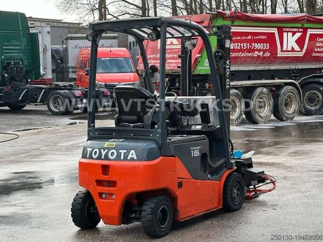 Frontlastare truck TOYOTA 16 T 48V Elektro Lithium-Ionen Batterie
