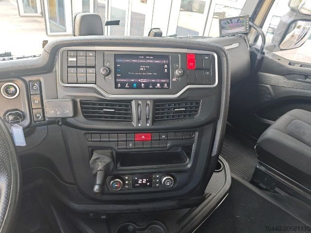 Standard nyergesvontató IVECO AS440S46T/P2LNG