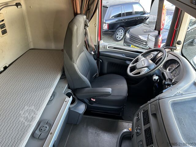 Standart-SZM DAF XF 450 FT Space Cab / 820 dkm / Tacho V2 / Nigh...