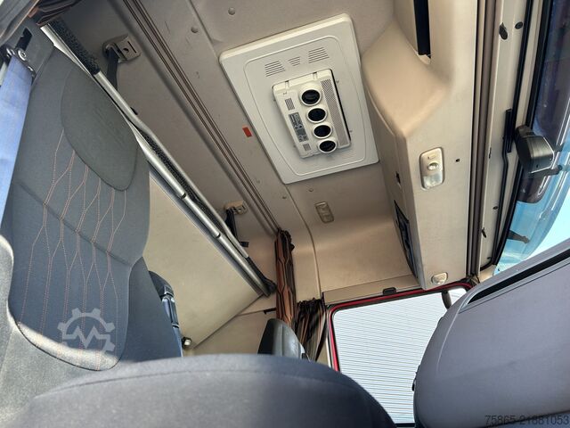 Standart-SZM DAF XF 450 FT Space Cab / 820 dkm / Tacho V2 / Nigh...