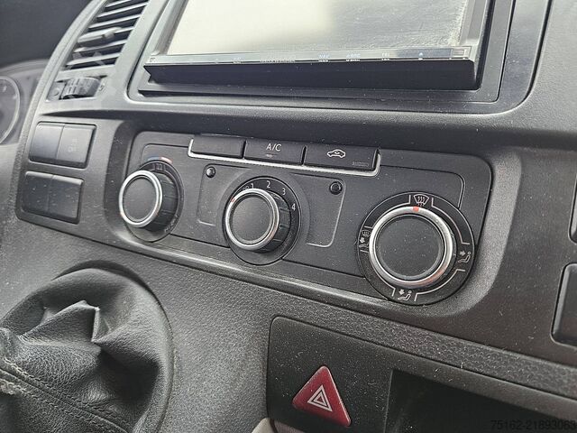 Kombi med högt tak VOLKSWAGEN TRANSPORTER 2.0 TDI