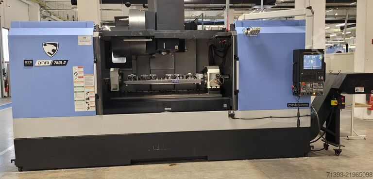 Centro de mecanizado DOOSAN DNM 750 L