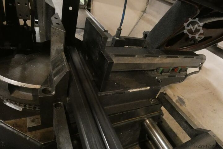 Zimna piła Eismo - Ergonomic 290.250 DGA - 2-axis automatic band saw