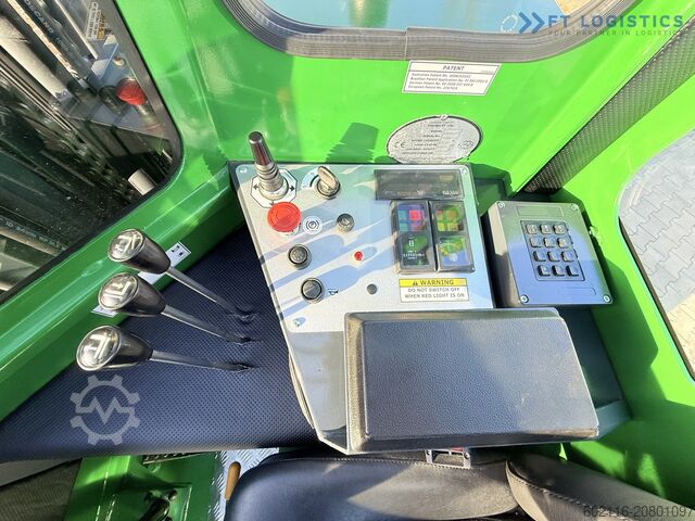 4-way forklift Combilift C4000 GAS TRIPLEX 6900 FREE-LIFT CABIN