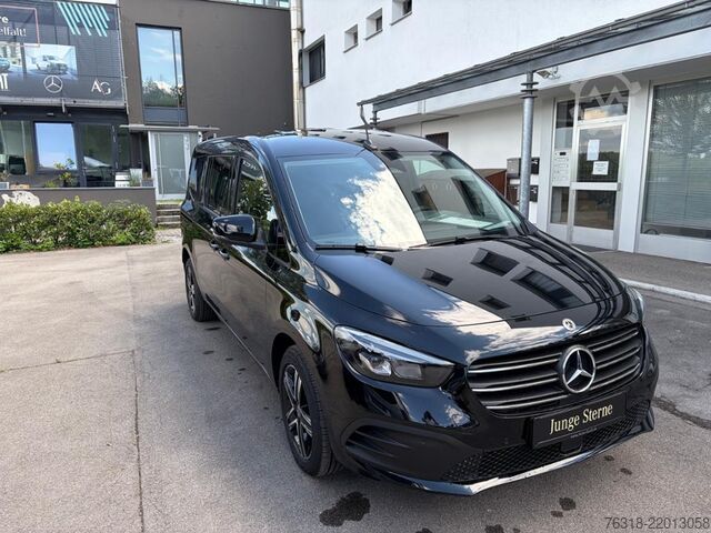 Minibus Mercedes-Benz T 180 Progressive 7 Sitze Kamera AHK Ambiente