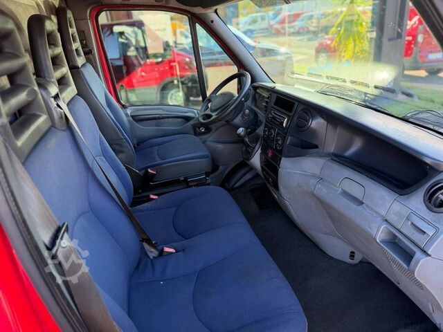 Caminhão para fins especiais Iveco Daily