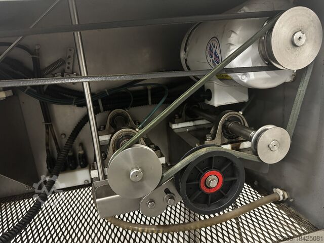 Machine voor het onthoofden en fileren van vissen Pisces FR 150