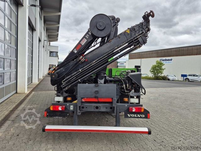 LKW mit Pritsche (offen) VOLVO FL 42 R Kran Hiab XS 088 Funk bis 14 m! Kamera