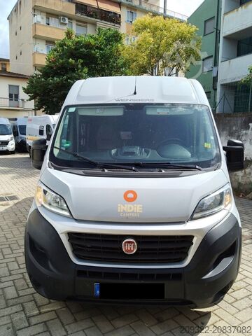 Caravan/camper Fiat Weinsberg Carabus 600 K | 4 Posti Letto | Completamente Attrezzato