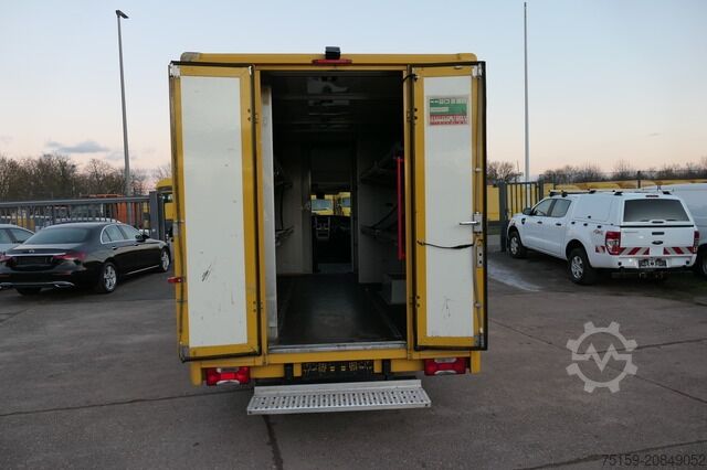 Box van iveco Daily 35 S11 C30C AUTOMATIK KAMERA MAXI Regale DURCHGANG