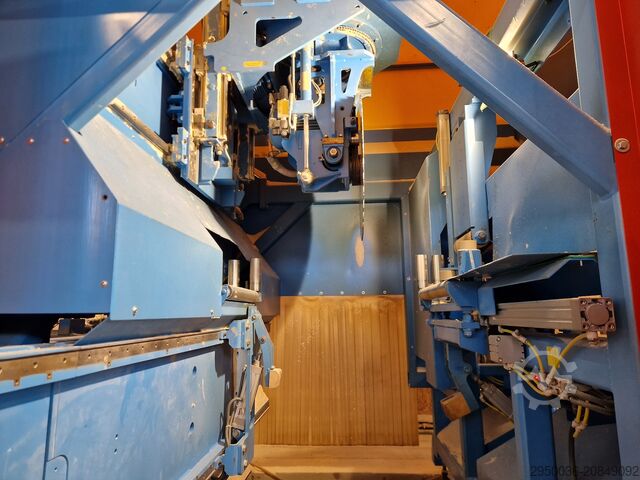 Throughfeed machining center Hundegger SC-3