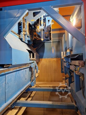 Throughfeed machining center Hundegger SC-3