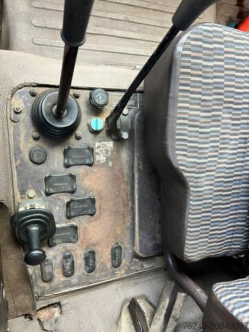 Unimog U1450, new Mitas 425/75R20 tires, fast axles Unimog U1450 Nieuwe Mitas 425/75r20 Snelle assen