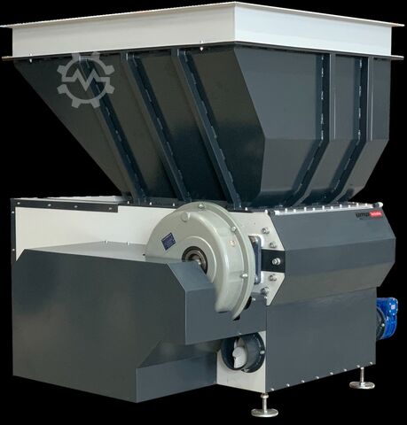 Wood shredder UMP TECHNIKA VVS-800 Shredder
